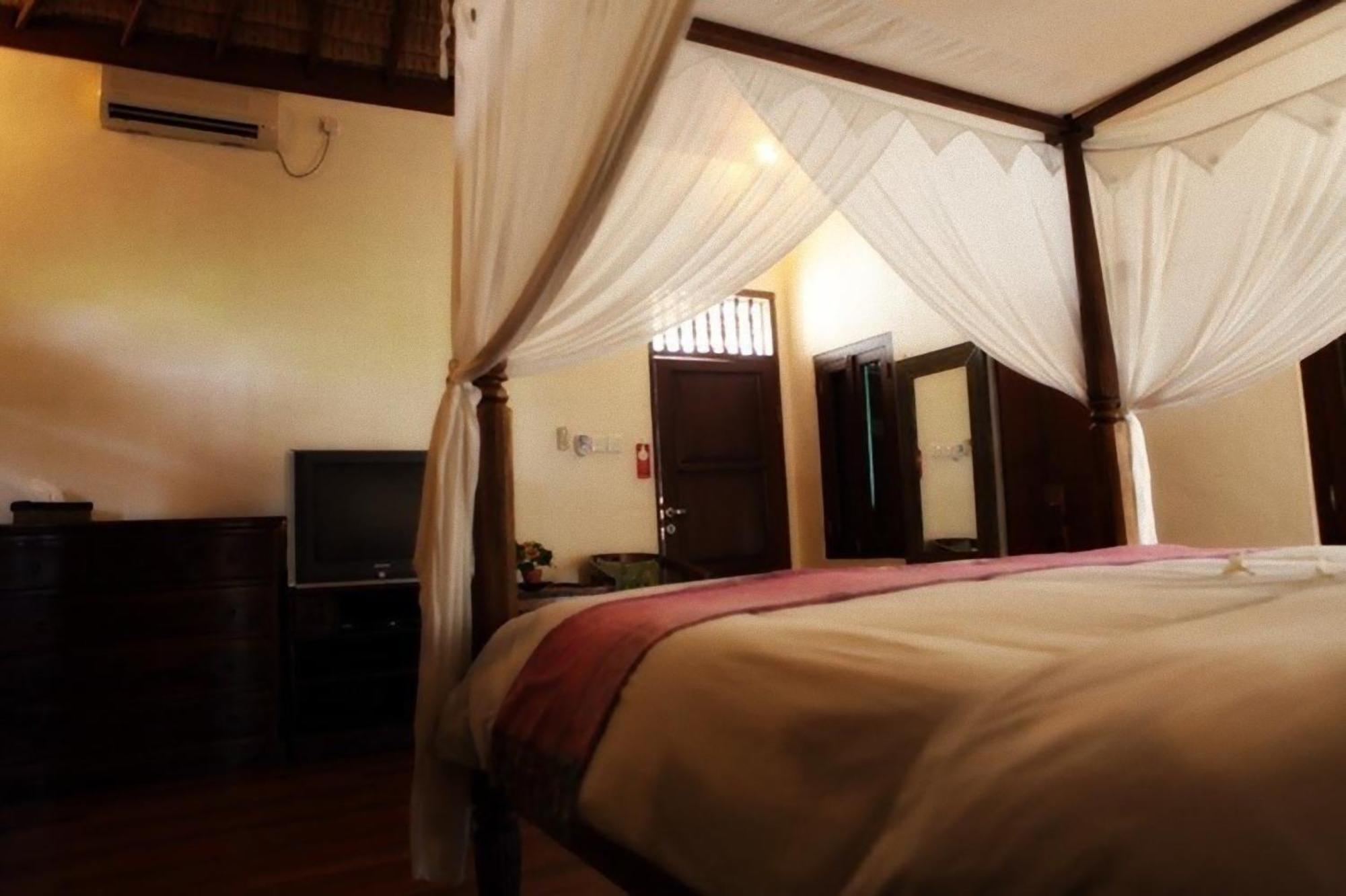 Sunhouse Guesthouse Sanur Oda fotoğraf